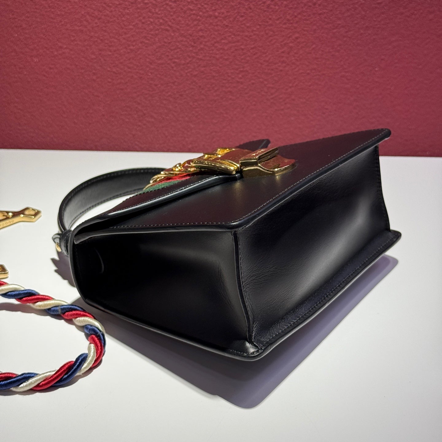 Gucci Black 470270D4ZAG8015