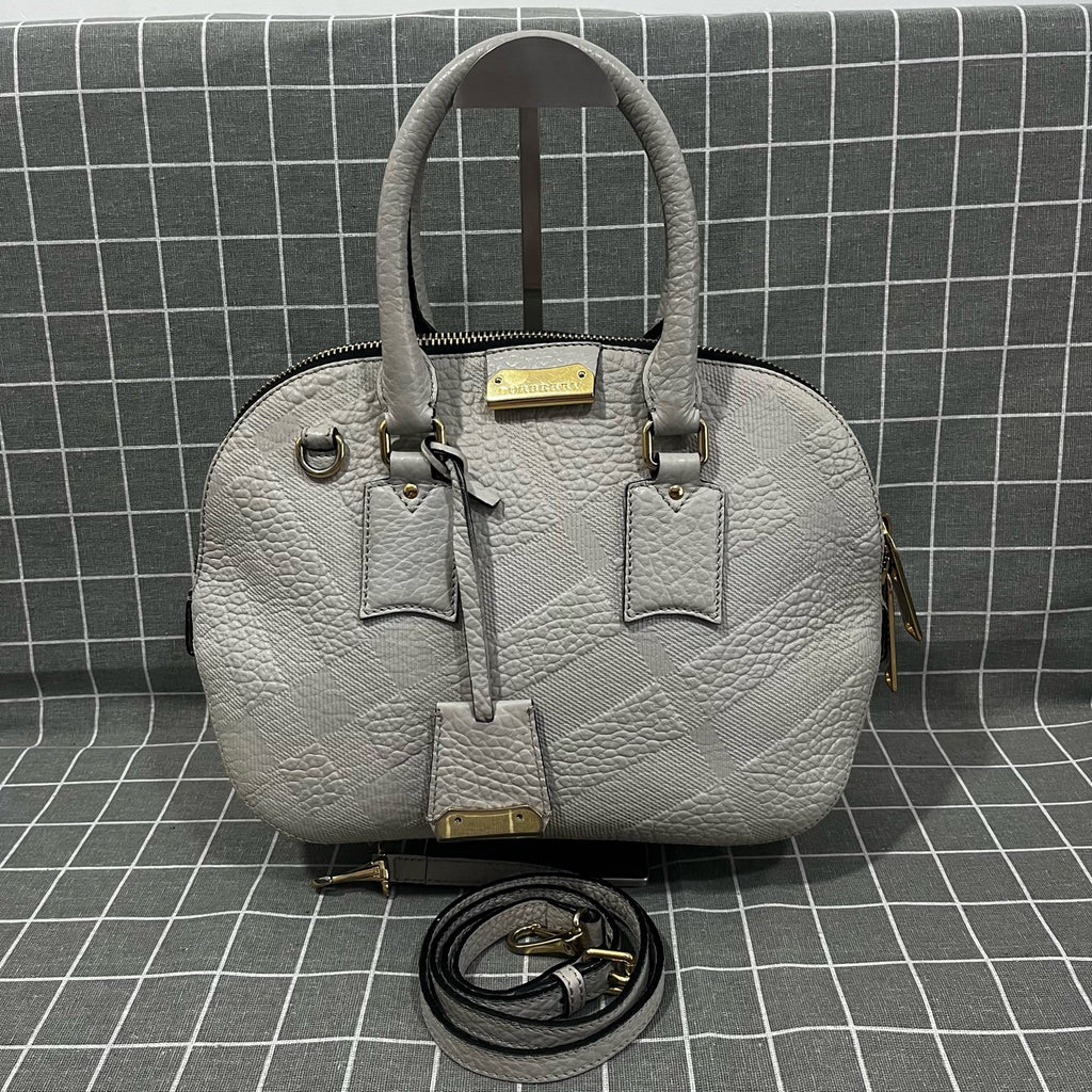 Burberry 9HBUST01