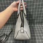 Burberry 9HBUST01