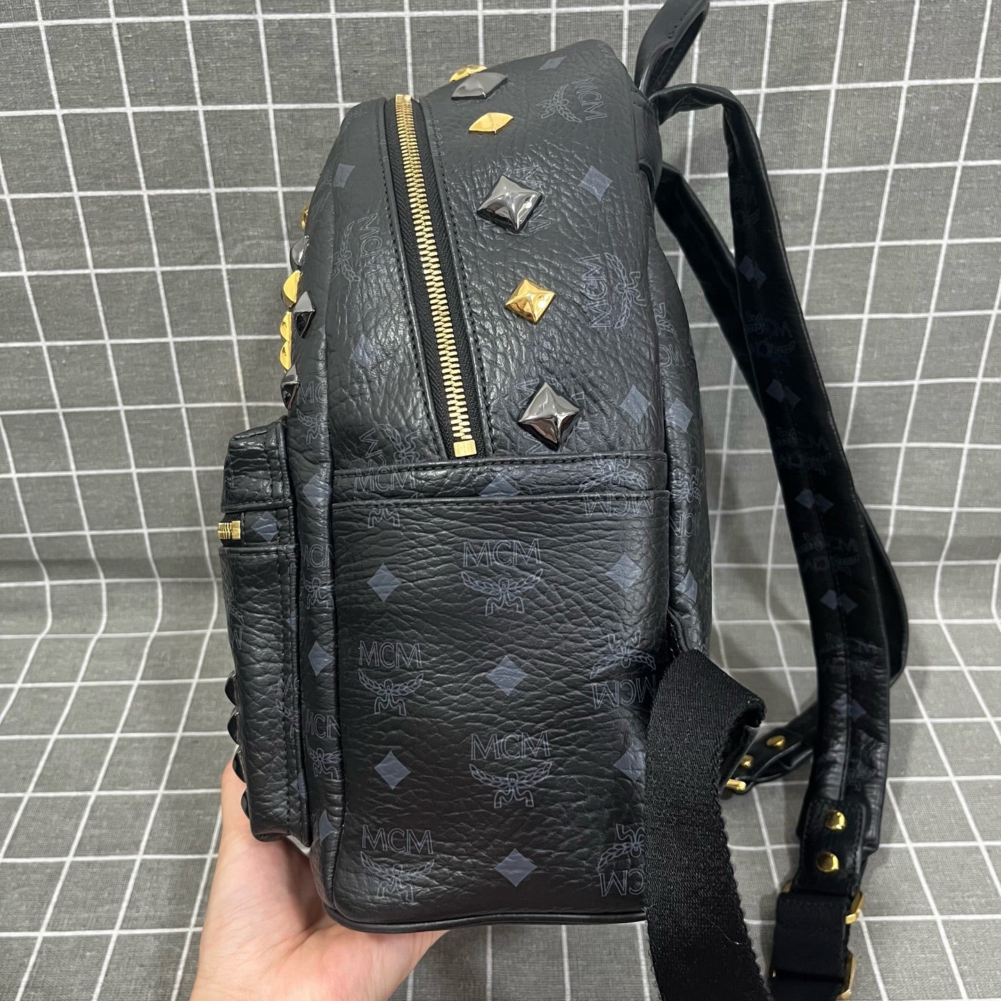 MCM Faux leather Backpack MMKBAVE04BK001
