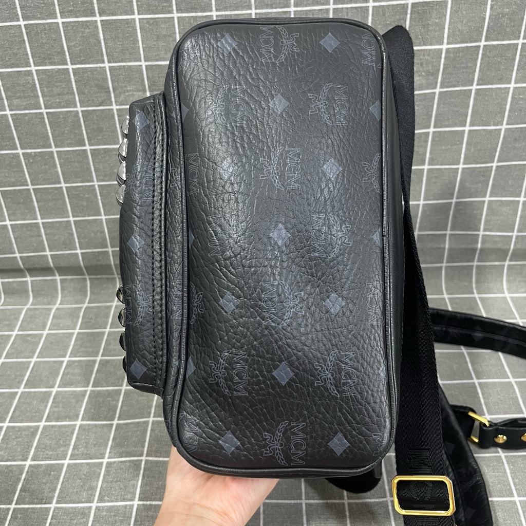 MCM Faux leather Backpack MMKBAVE04BK001