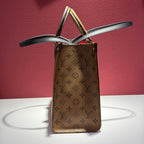 Louis Vuitton Onthego Canvas 35 x 27 x 14 centimeters (length x height x width) M45321
