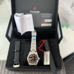Tudor Green Bay 32 millimeters M79580-0001
