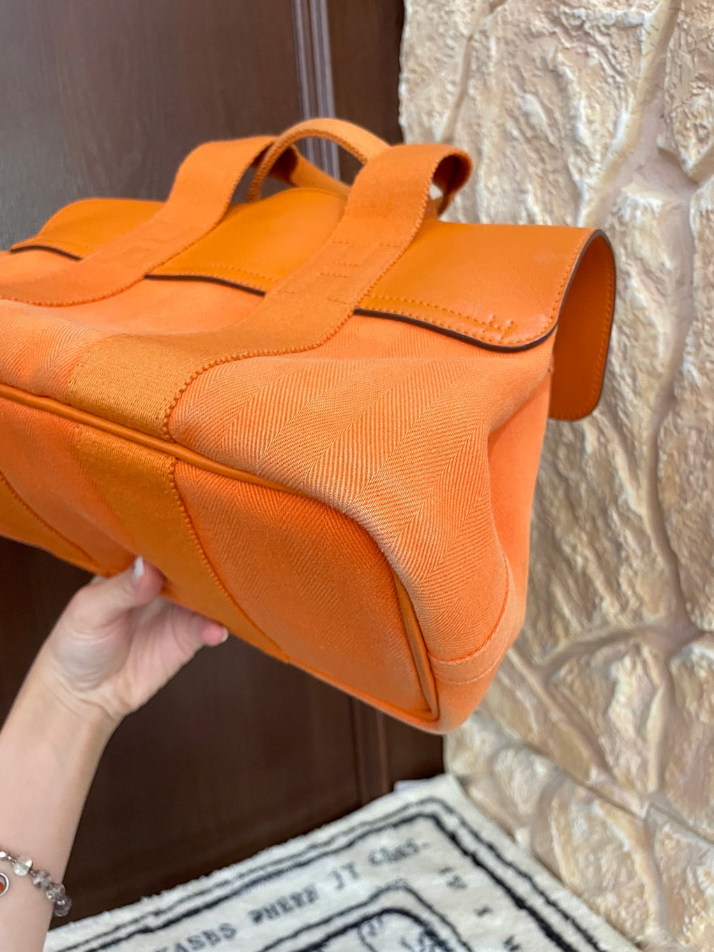 Hermes Canvas