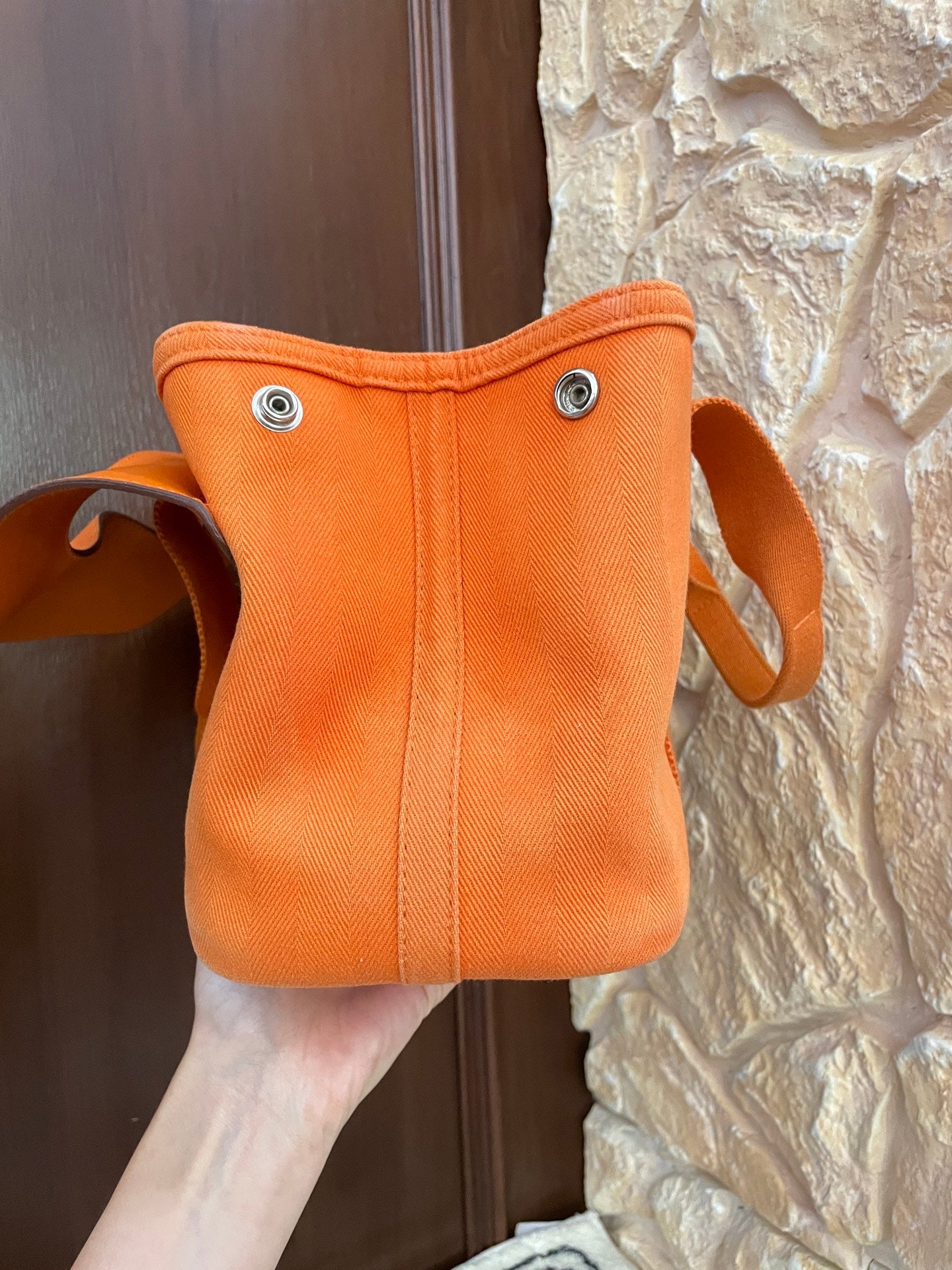 Hermes Canvas