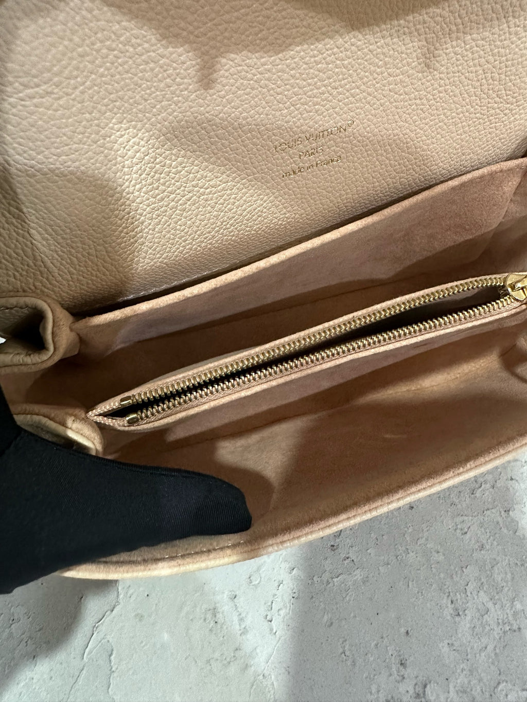 Louis Vuitton Leather White