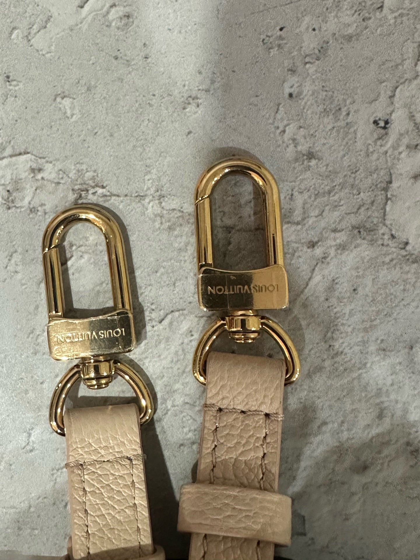 Louis Vuitton Leather White