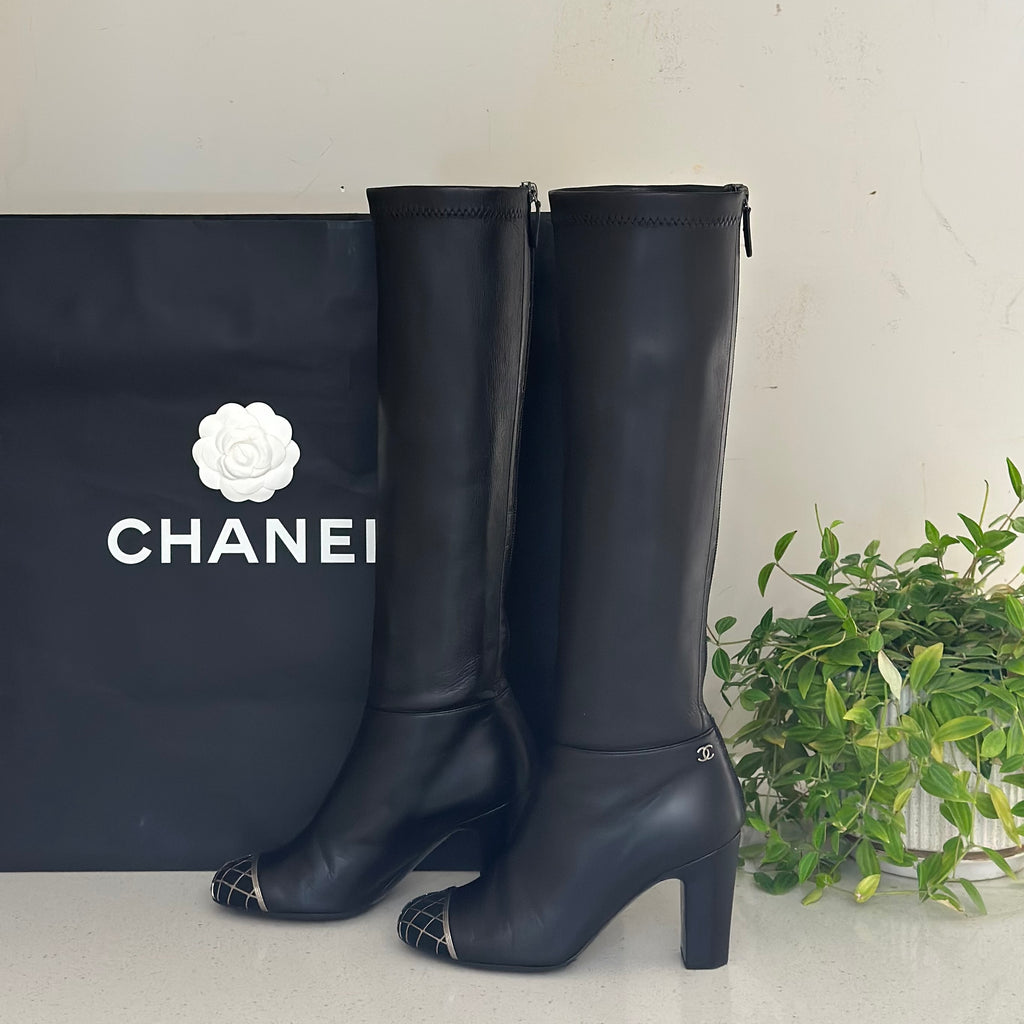 Chanel Black