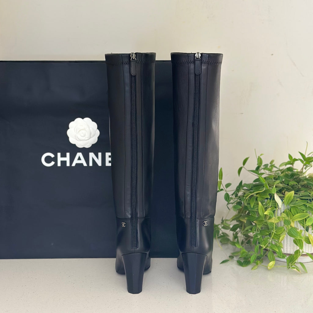 Chanel Black