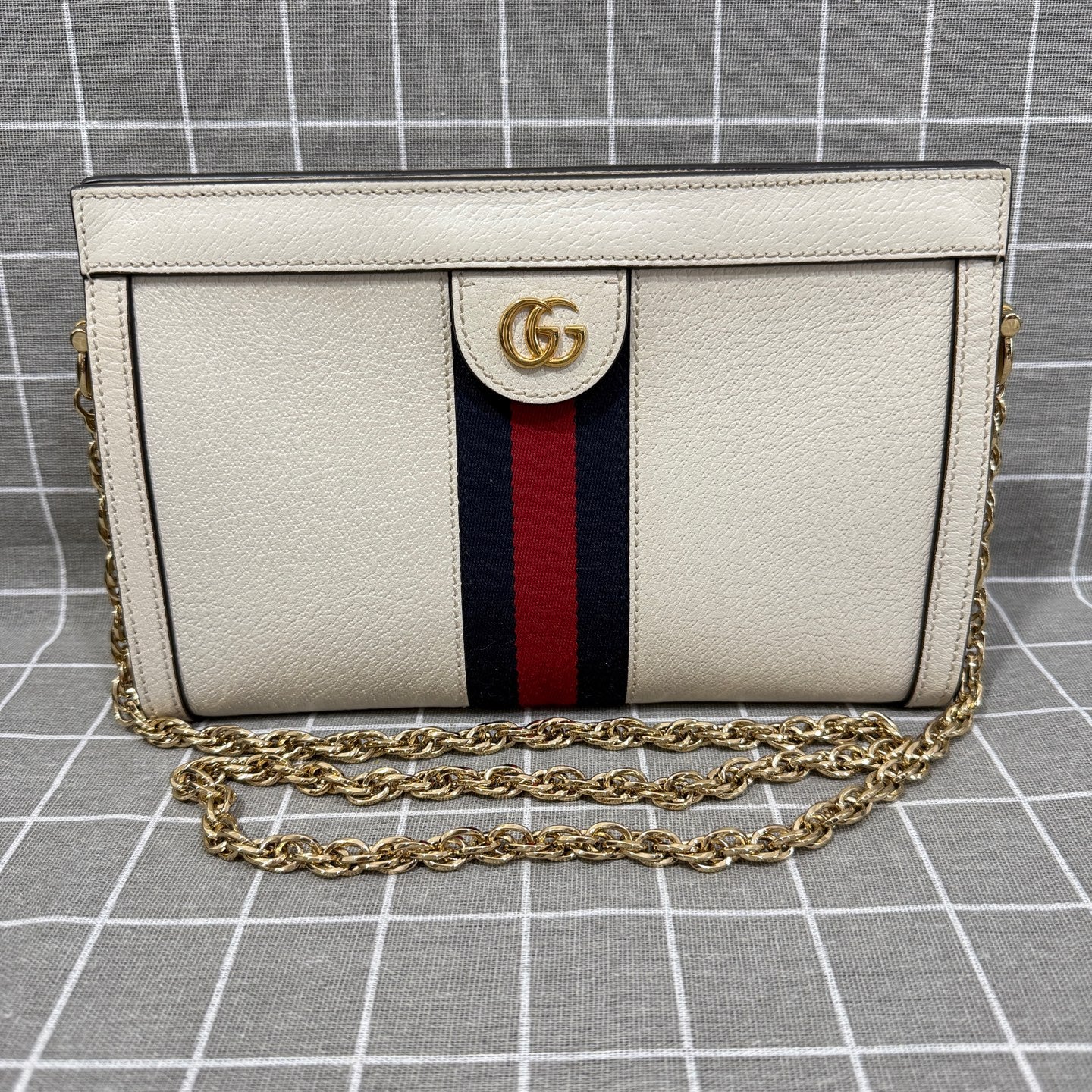 Gucci 523154DJ2DG8454