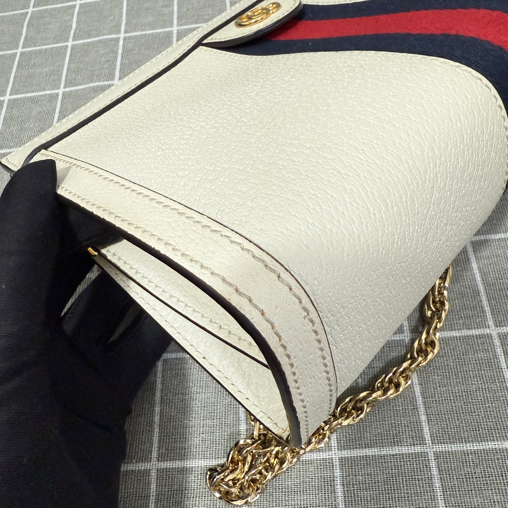 Gucci 523154DJ2DG8454