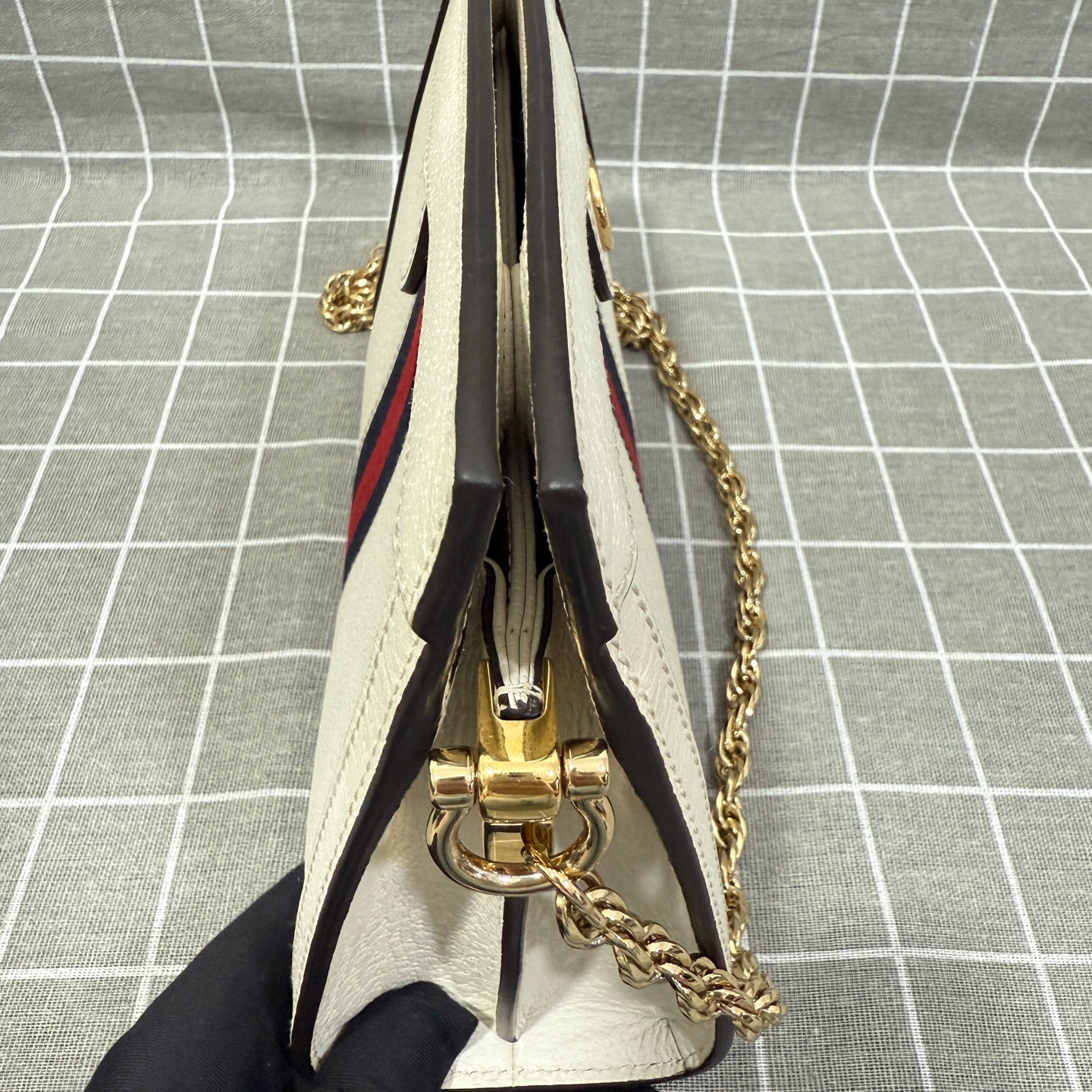 Gucci 523154DJ2DG8454