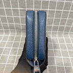 Louis Vuitton M64019