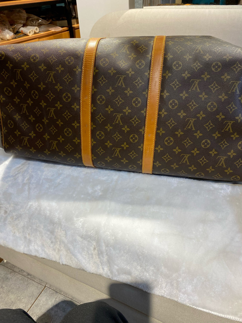 Louis Vuitton M44880