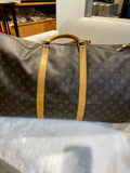 Louis Vuitton M44880