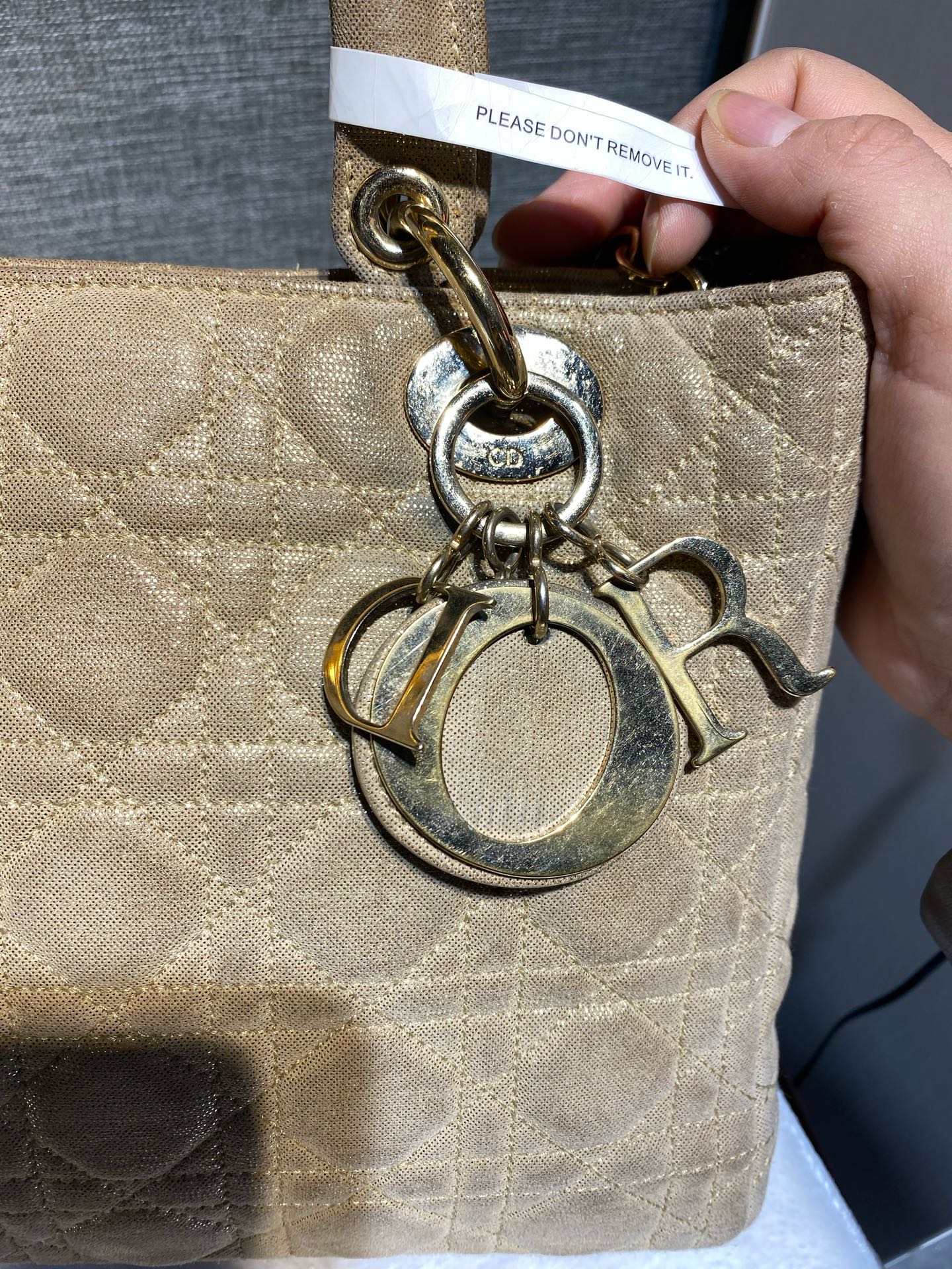 Dior
