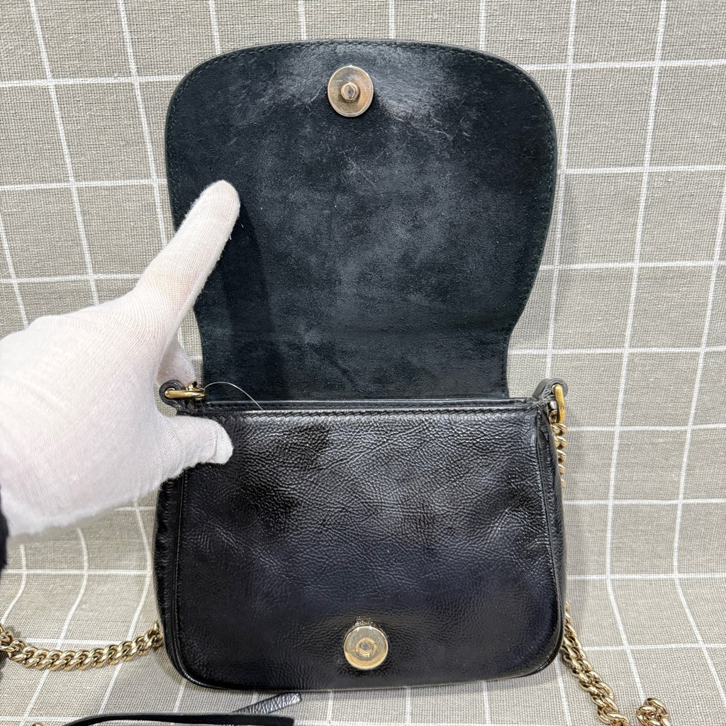 Gucci 323190-AH90G-9640