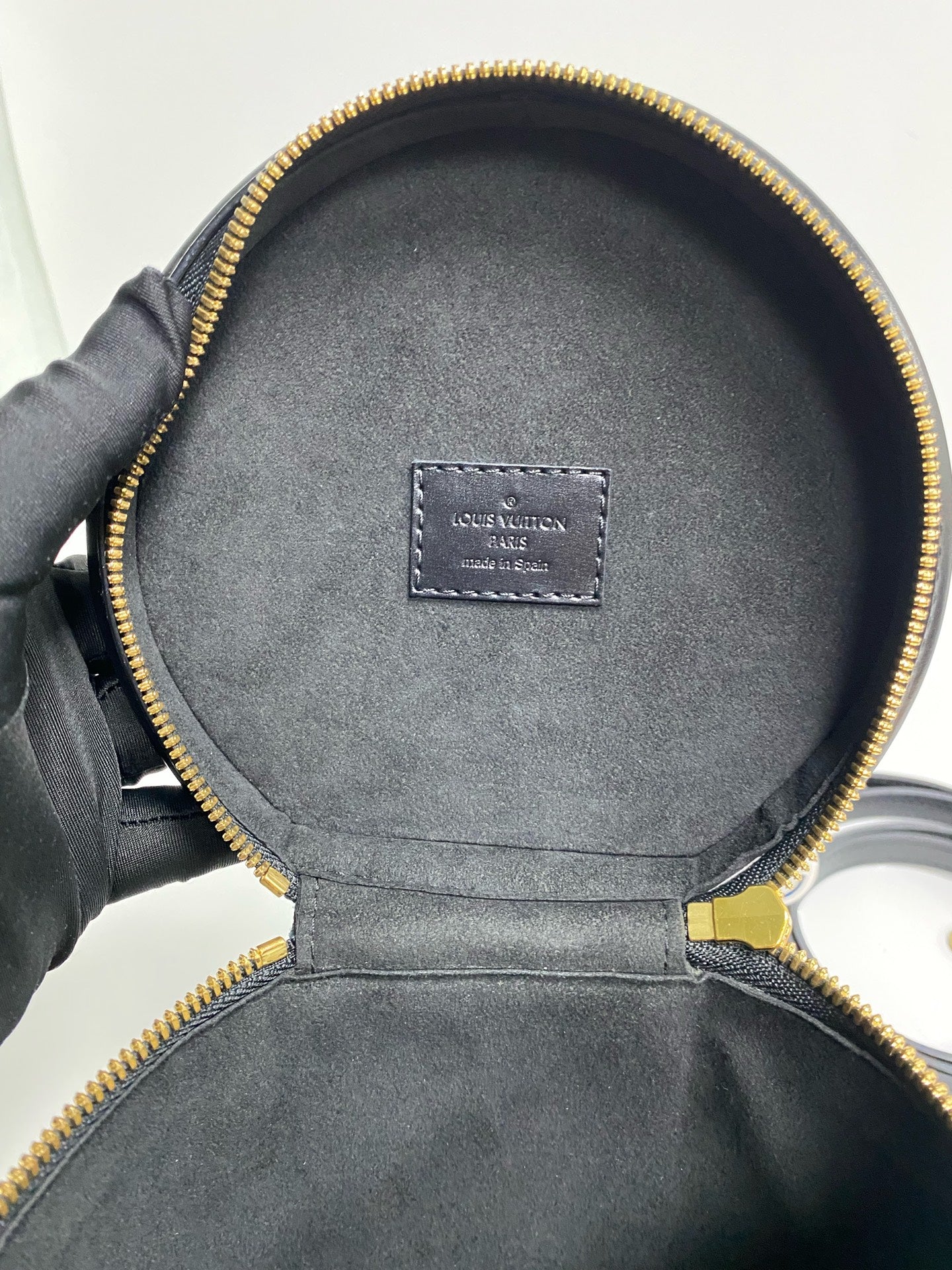 Louis Vuitton Cannes Shoulder Bag M43986