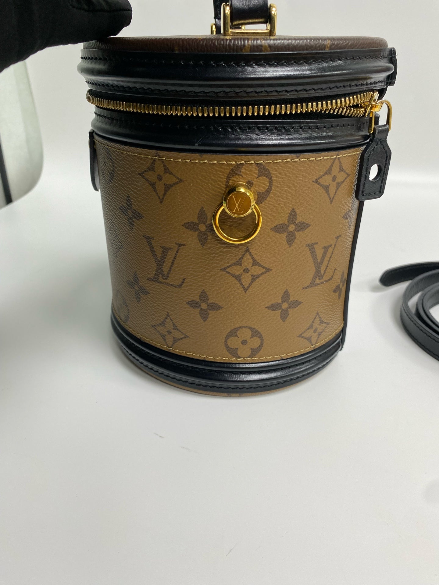 Louis Vuitton Cannes Shoulder Bag M43986