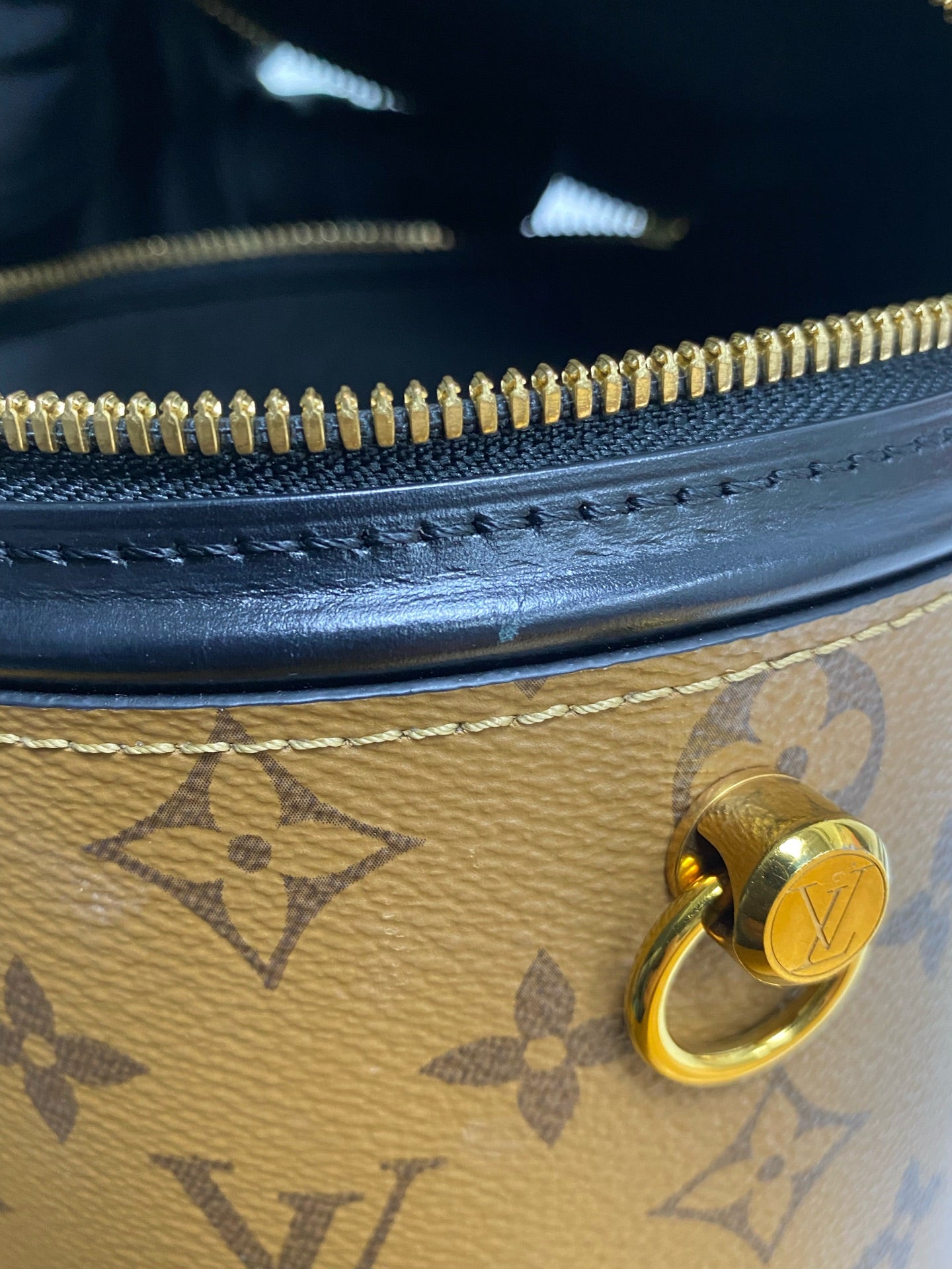 Louis Vuitton Cannes Shoulder Bag M43986