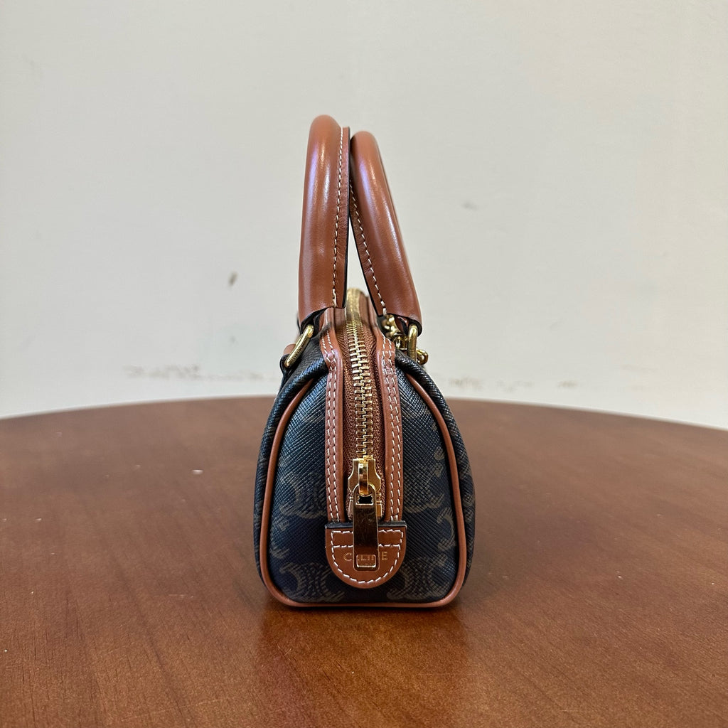 Celine 195112BZJ.04LU