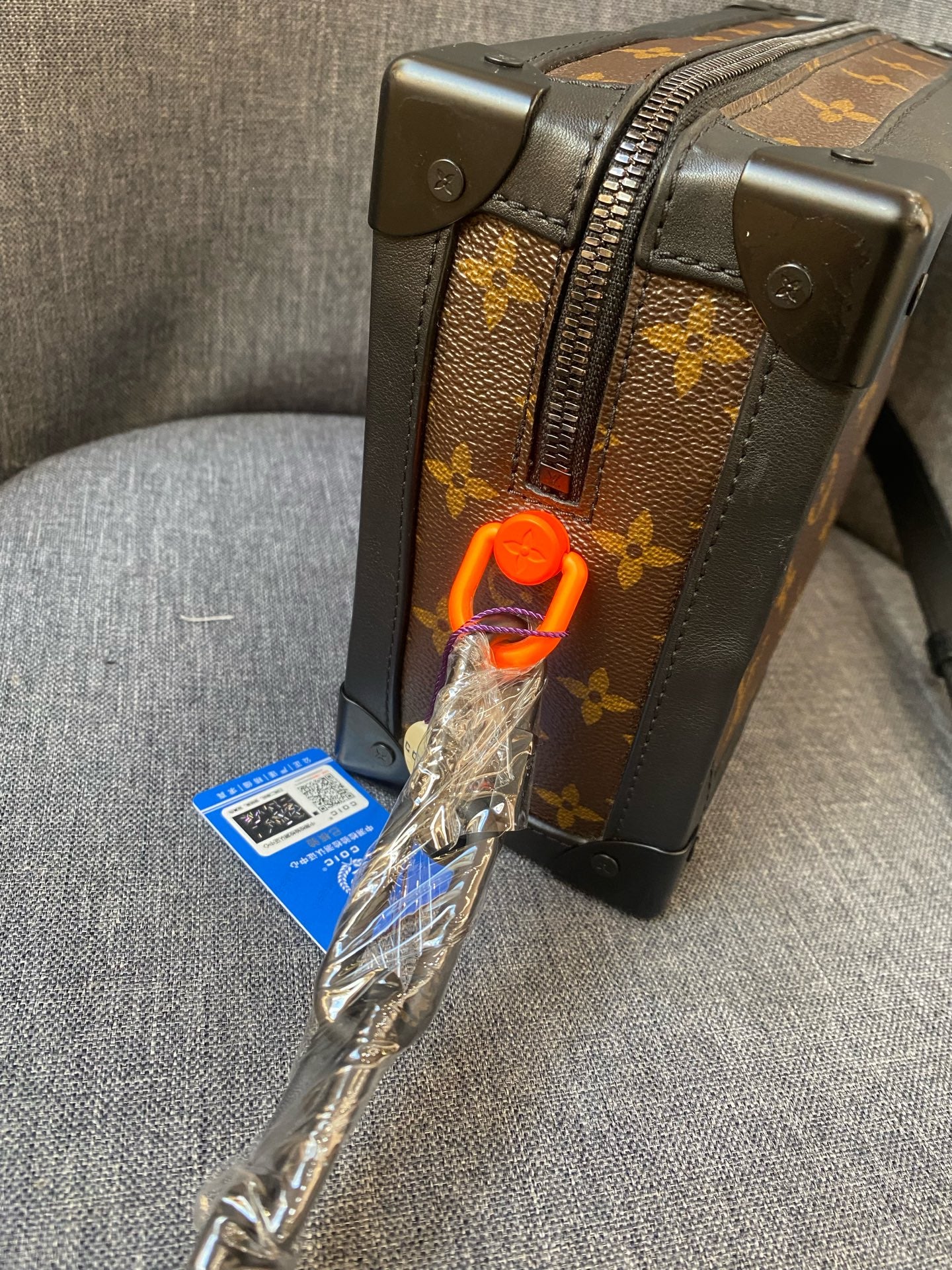 Louis Vuitton 25.0x 18.0x 10.0 cm M44478