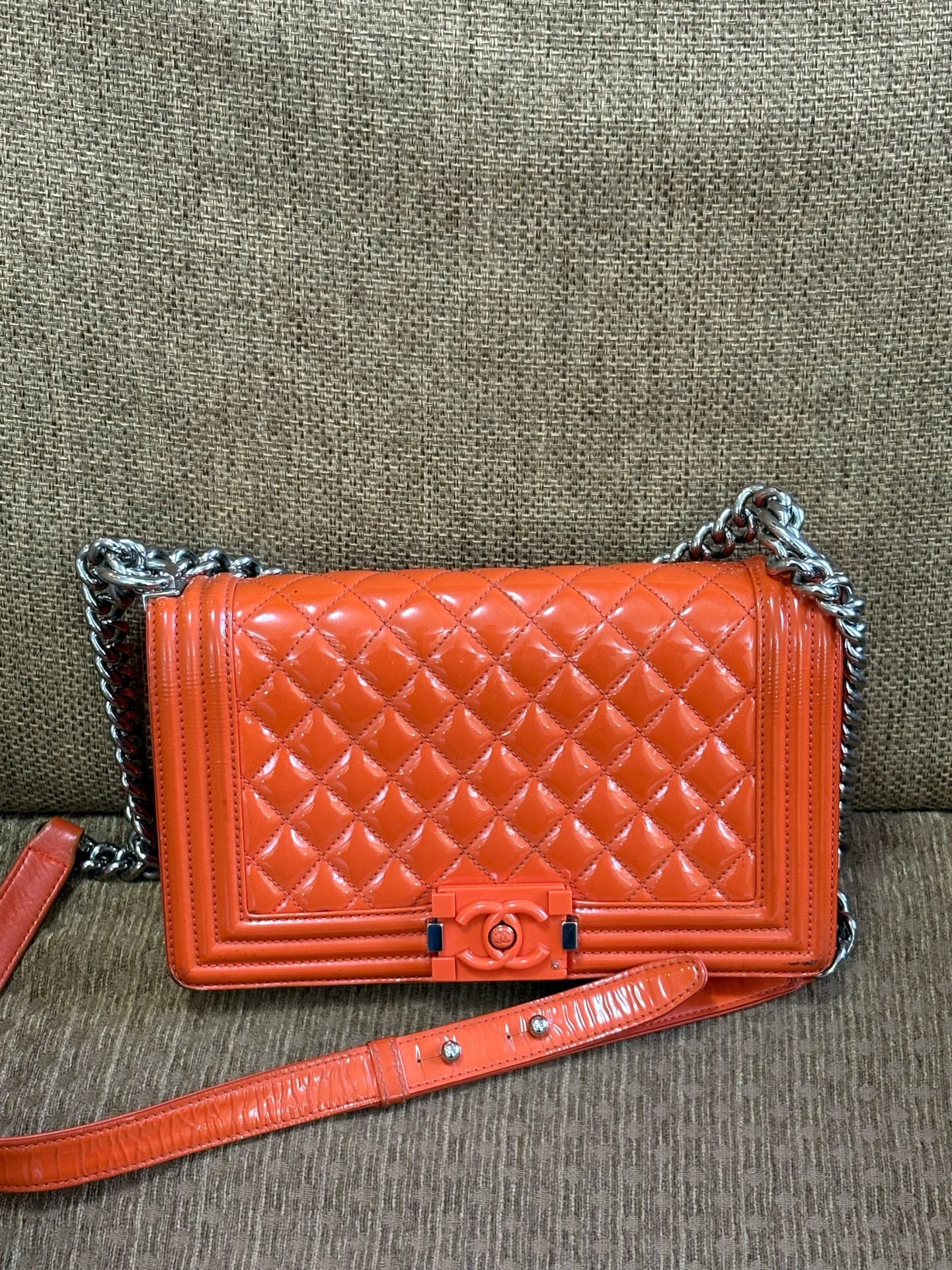 Chanel boy CHANEL flap bag 15.0 × 25 × 9.0 A67086_Y60372_2B106