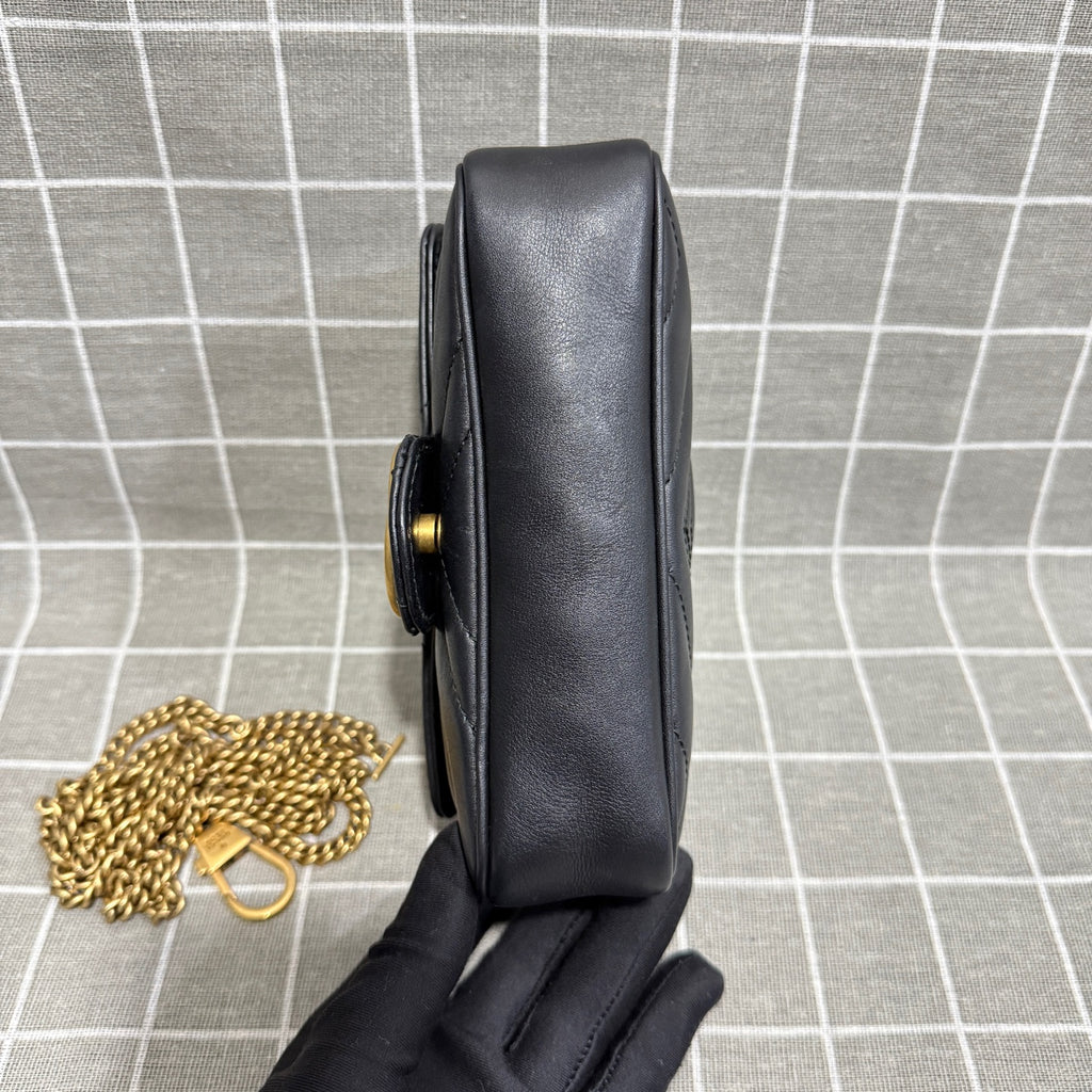 Gucci GG Marmont Collection Leather Black 476433 DTDCT 1000