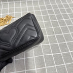 Gucci GG Marmont Collection Leather Black 476433 DTDCT 1000