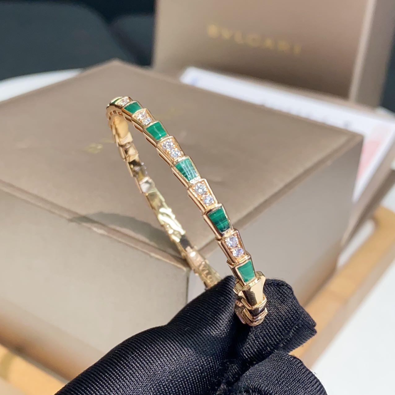 Bvlgari Rose gold Bangle