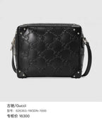 Gucci 626363-1W3DN-1000