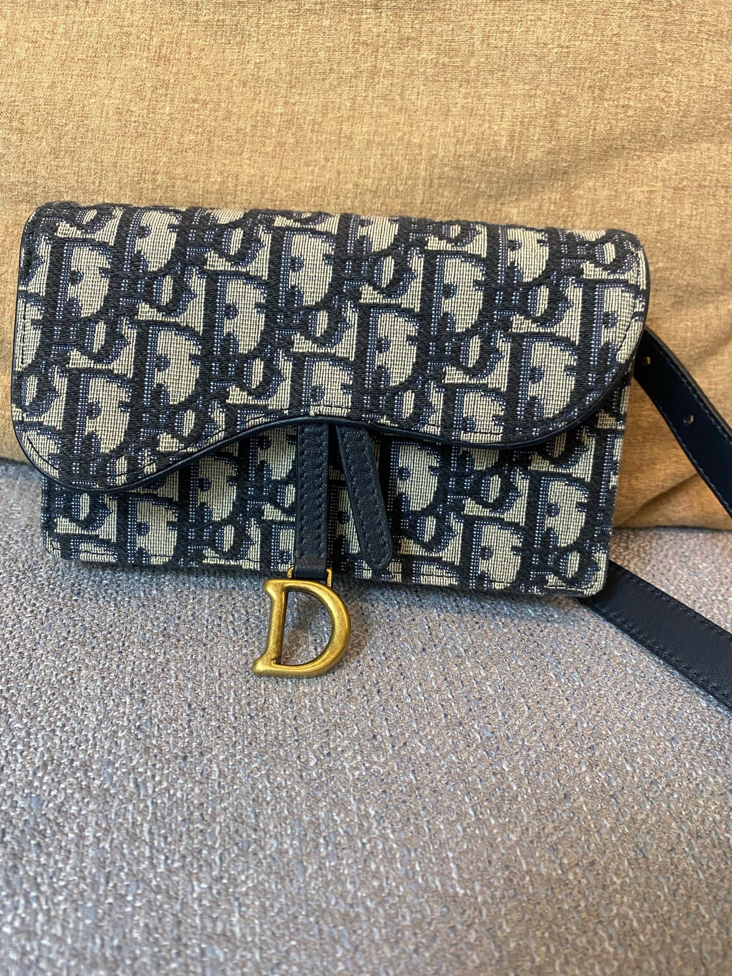 Dior Blue Belt Bag & Fanny Pack 17 x 10 x 3.5 centimeters S5619CTZQ_M928