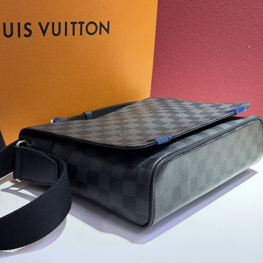 Louis Vuitton Shoulder Bag 25.0x 22.0x 7.0 cm N41028