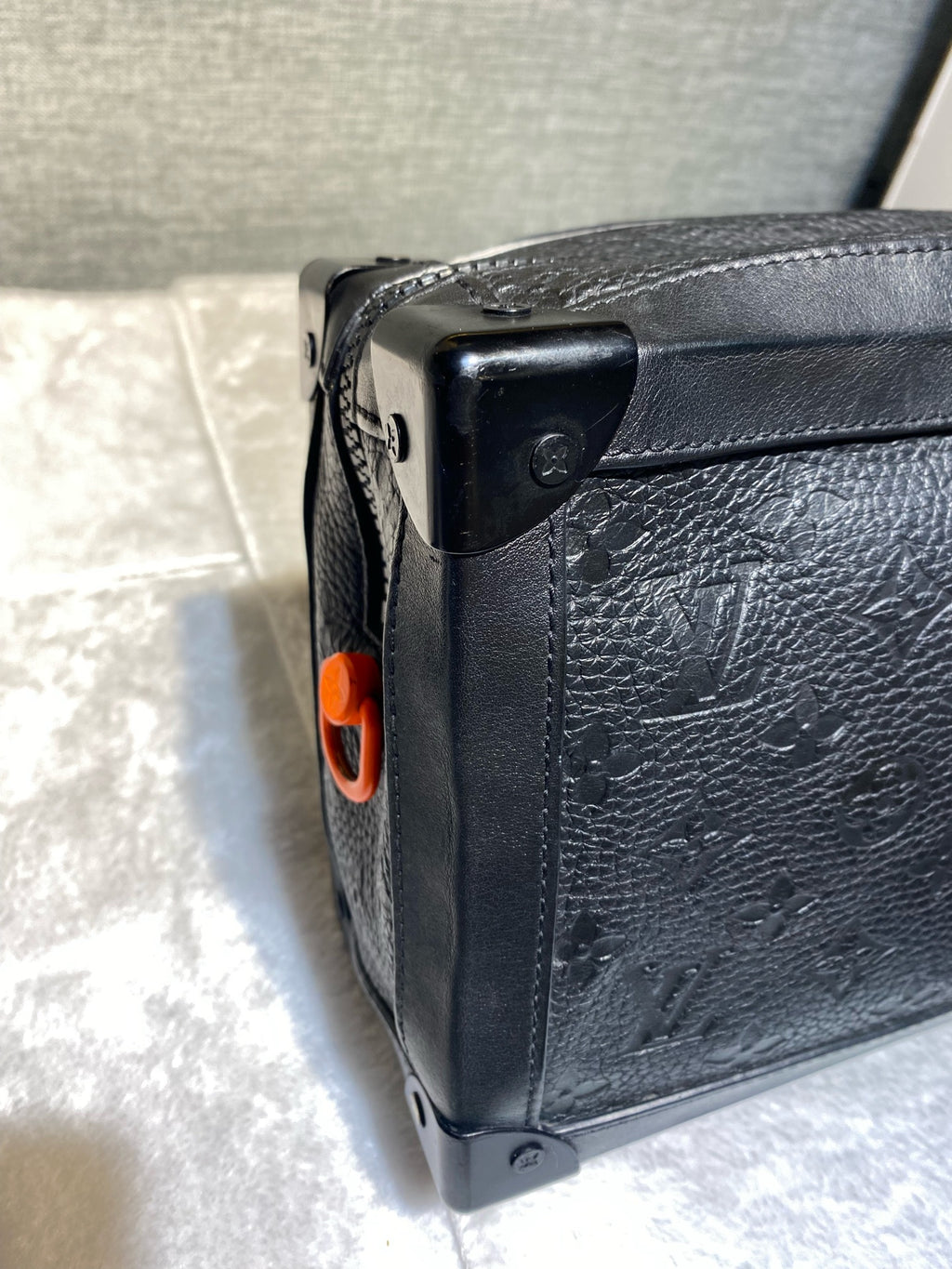 Louis Vuitton Soft Trunk Leather 25 x 18 x 10 M55700