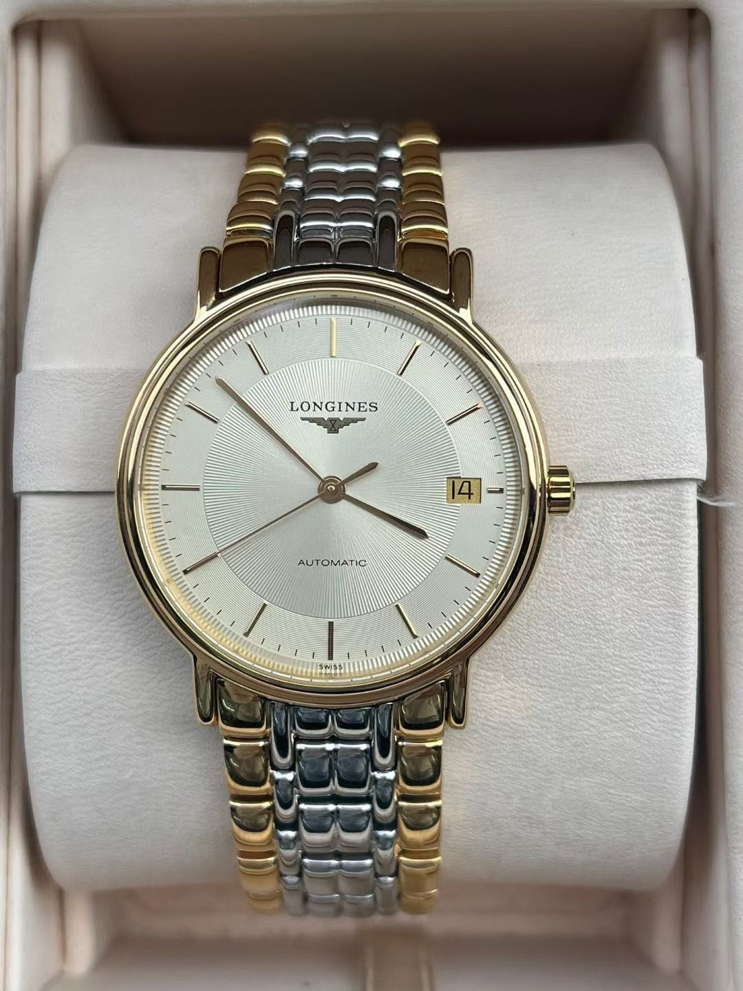 Longines Elegance Yellow Automatic (self-winding) watch L4.821.2.42.7