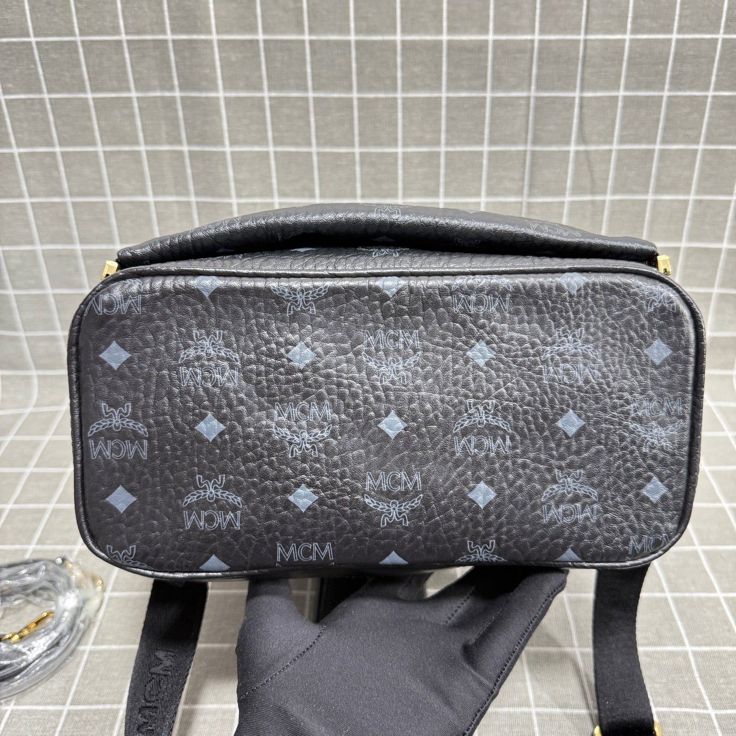 MCM MMK6SVE80BK001