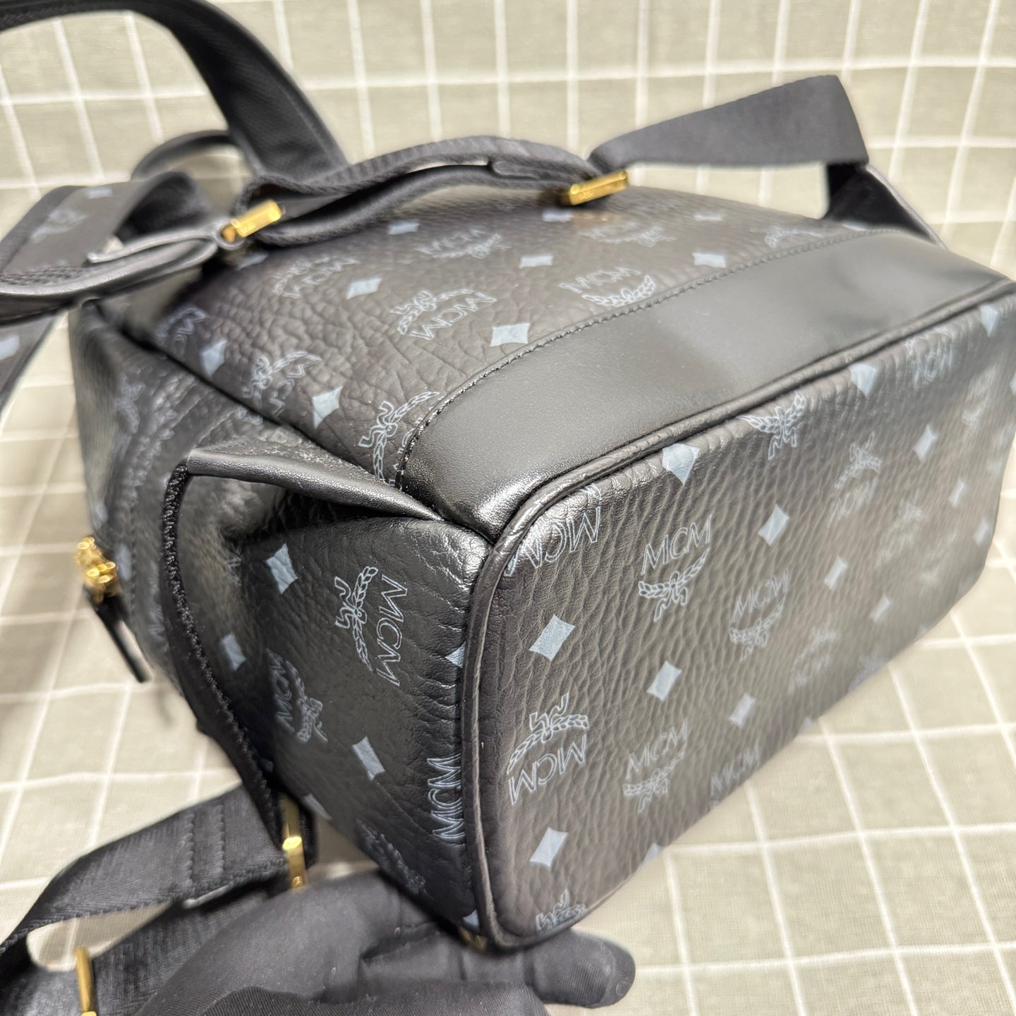 MCM MMK6SVE80BK001