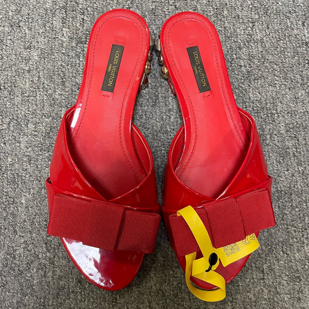 Louis Vuitton Flip flop