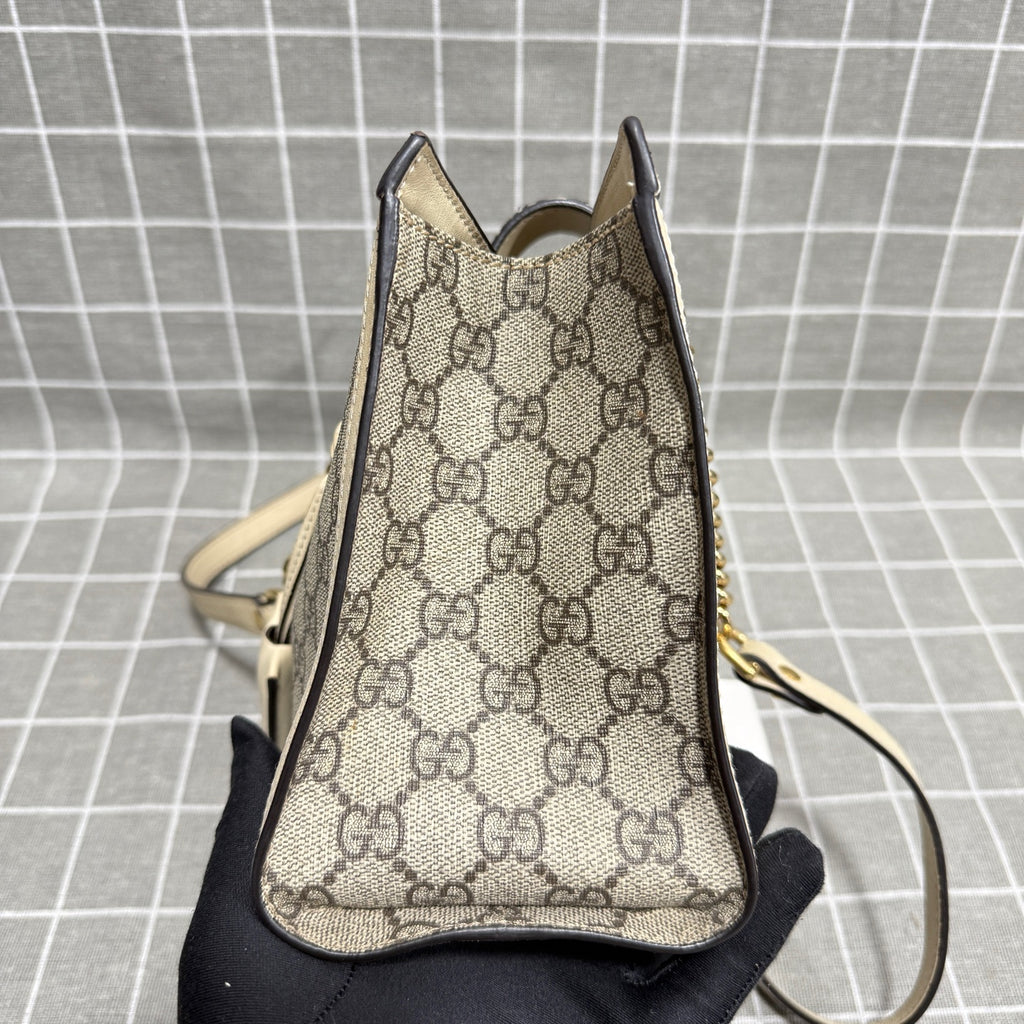 Gucci Padlock Series Canvas Beige Backpack 498156 KHNKG 9761