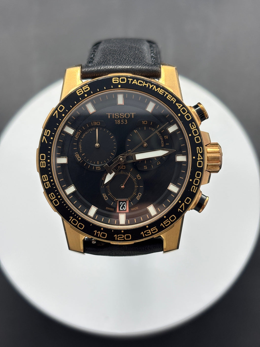 Tissot Exercise Rose gold Quartz watch 45.5 millimeters T1256173605100