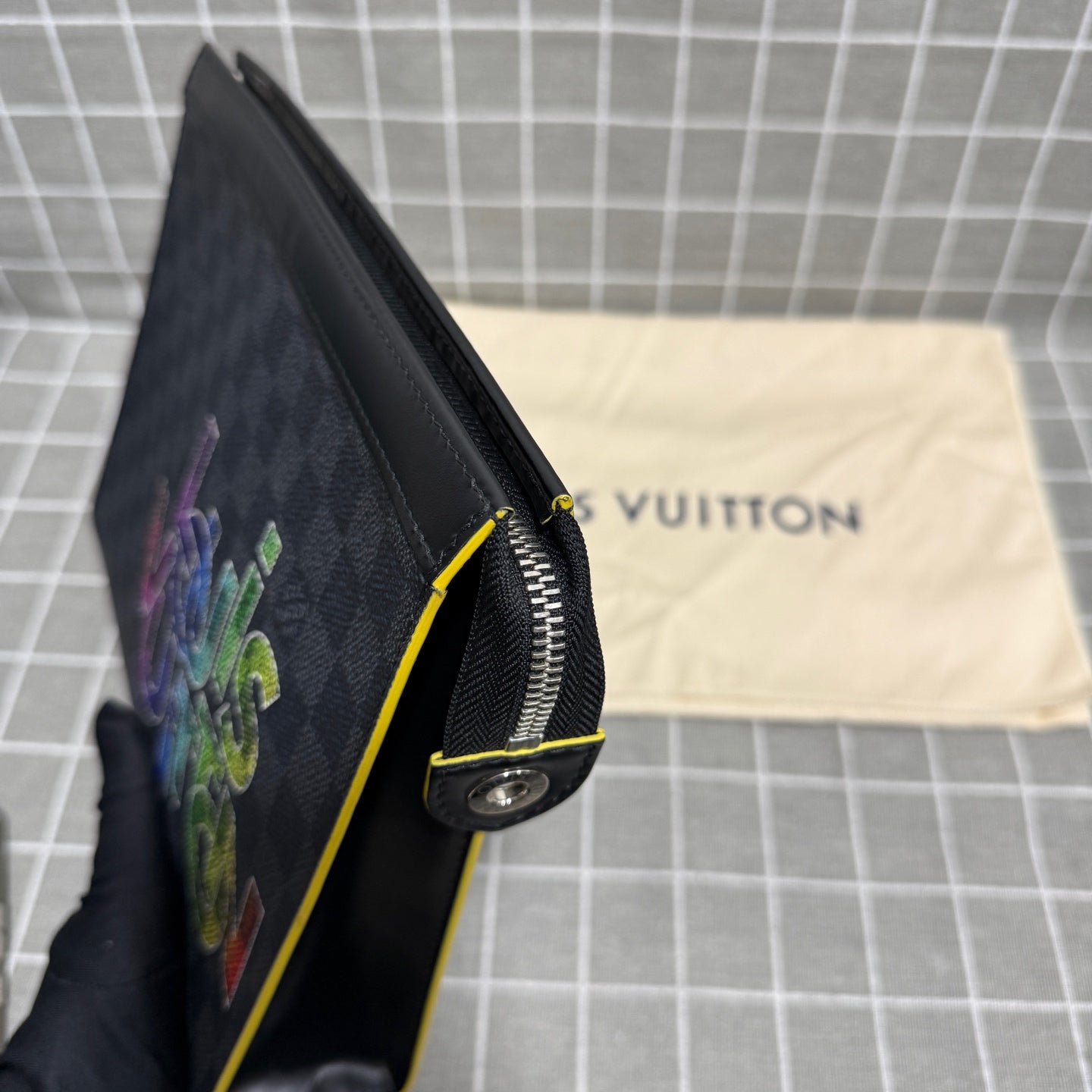 Louis Vuitton Leather N60307