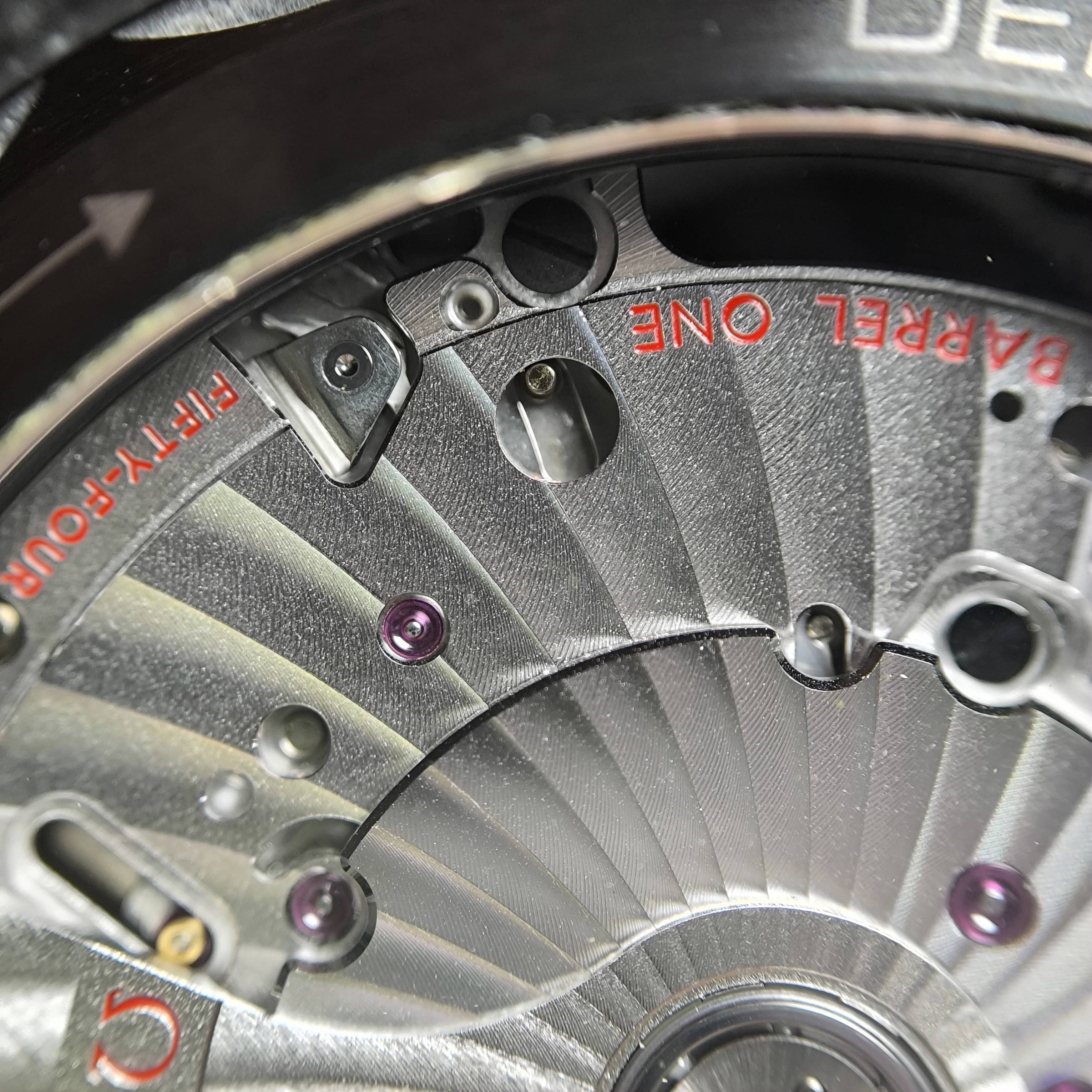 Omega Seahorse Series 45.5 215.92.46.51.01.001