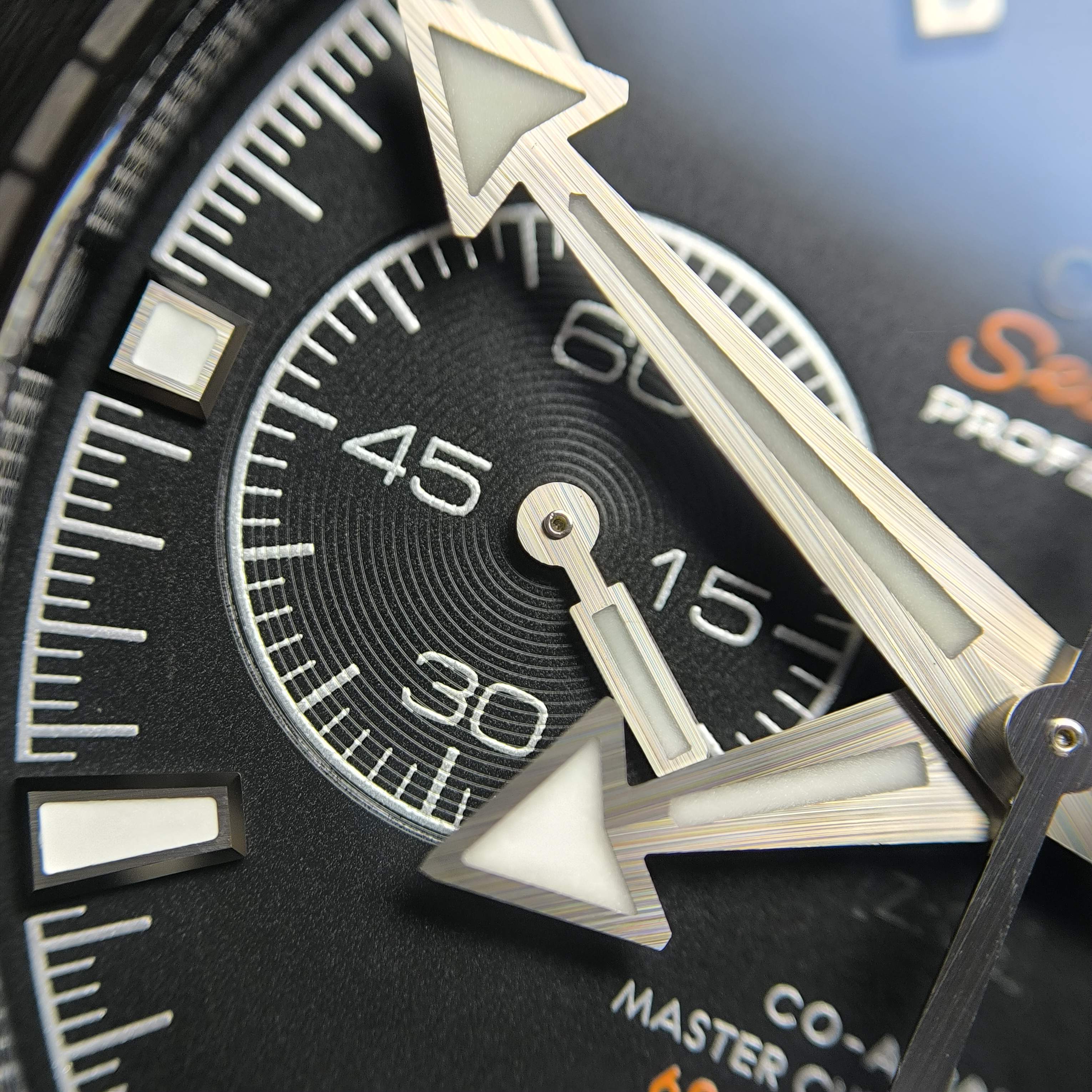 Omega Seahorse Series 45.5 215.92.46.51.01.001