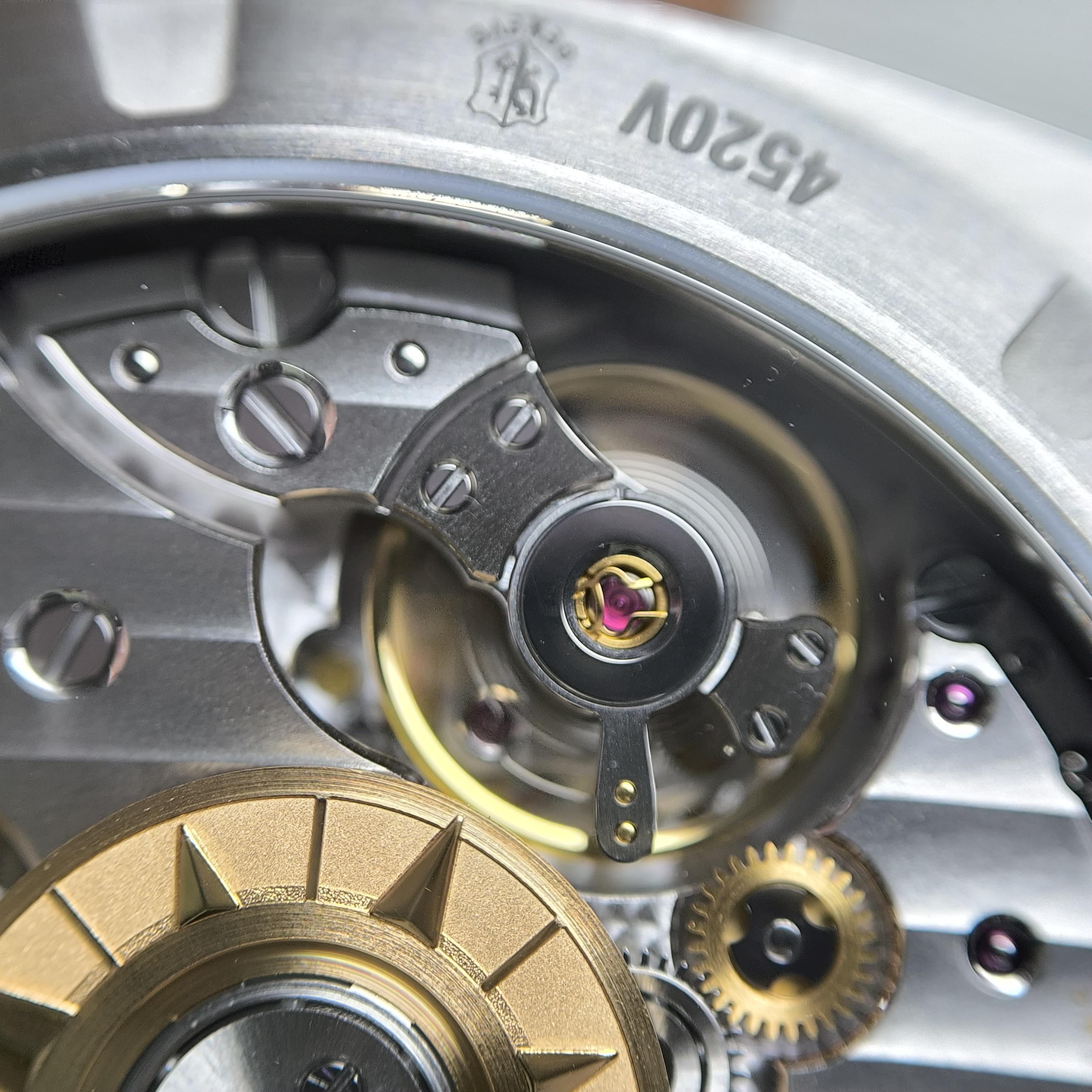 Vacheron Constantin Crisscrossing the Four Seas 41 millimeters 4520V/210A-B483