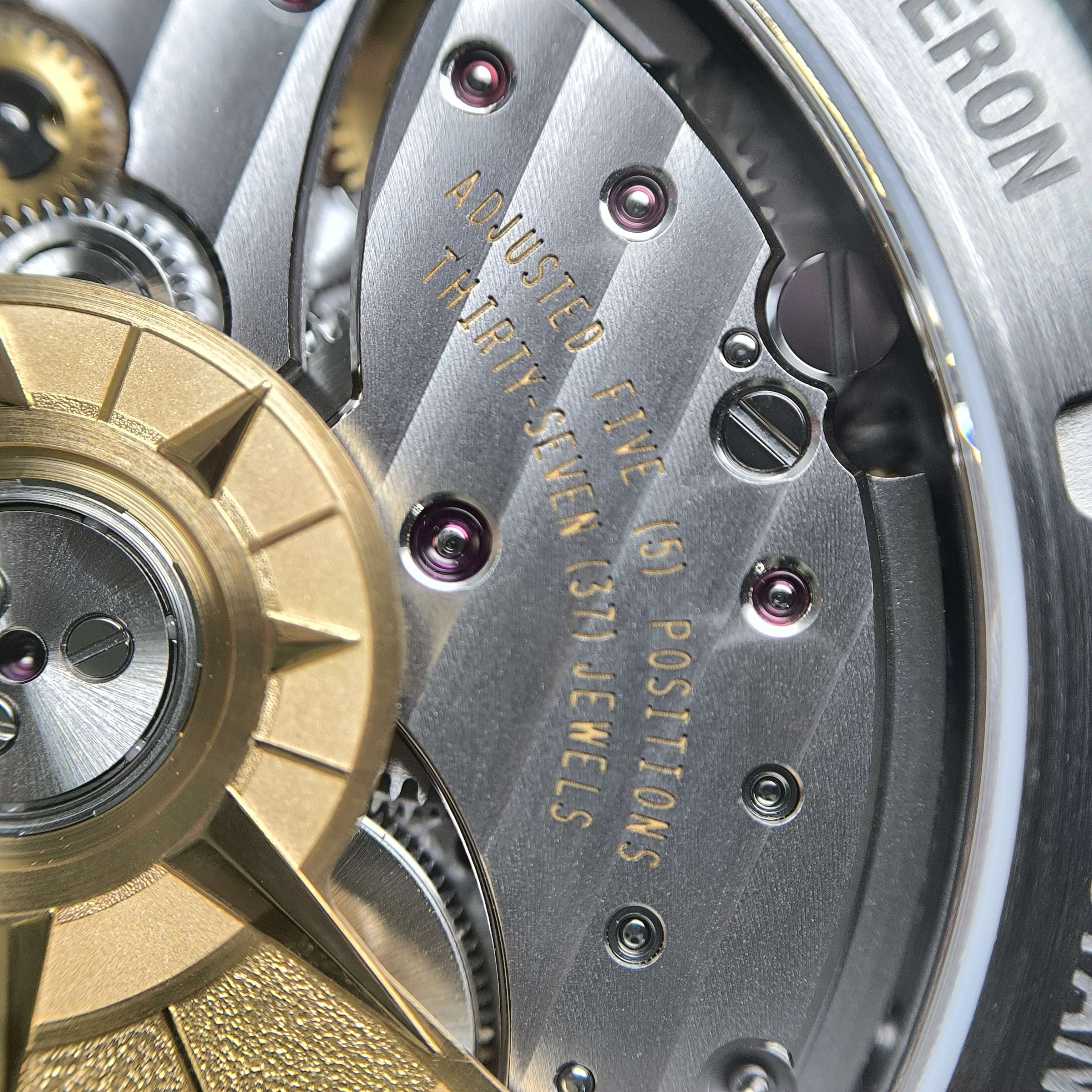 Vacheron Constantin Crisscrossing the Four Seas 41 millimeters 4520V/210A-B483