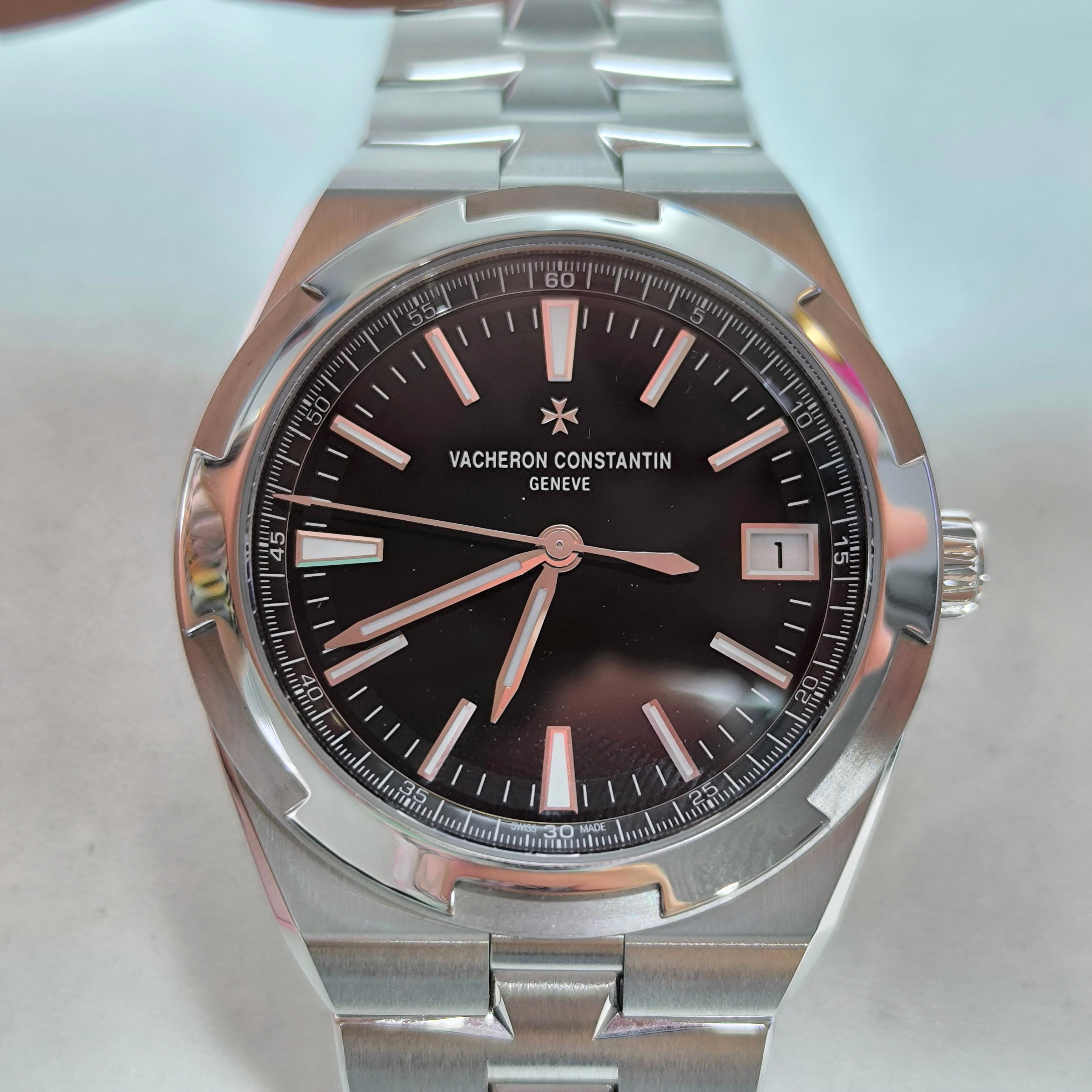 Vacheron Constantin Crisscrossing the Four Seas 41 millimeters 4520V/210A-B483