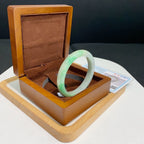 翡翠 Bangle