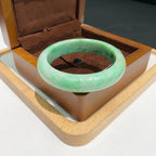 翡翠 Bangle