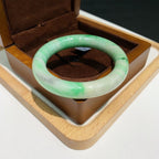翡翠 Bangle