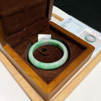 翡翠 Bangle